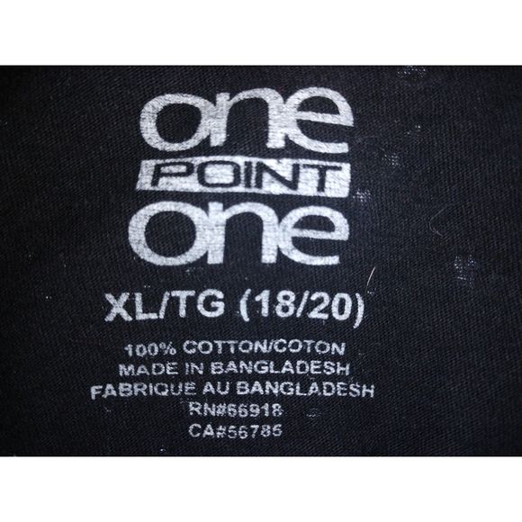 Women's. XL. B and W. Splattered. Pullover.  Long sleeve. Top. By one point one. - Picture 2 of 4